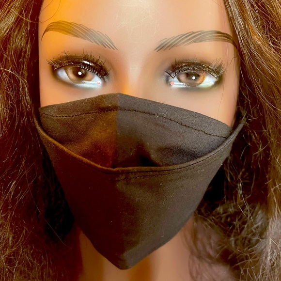 NWT HANDMADE 3-D FACE MASK - Picture 1 of 1